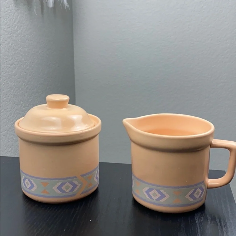 Vintage Southwest sugar and creamer set